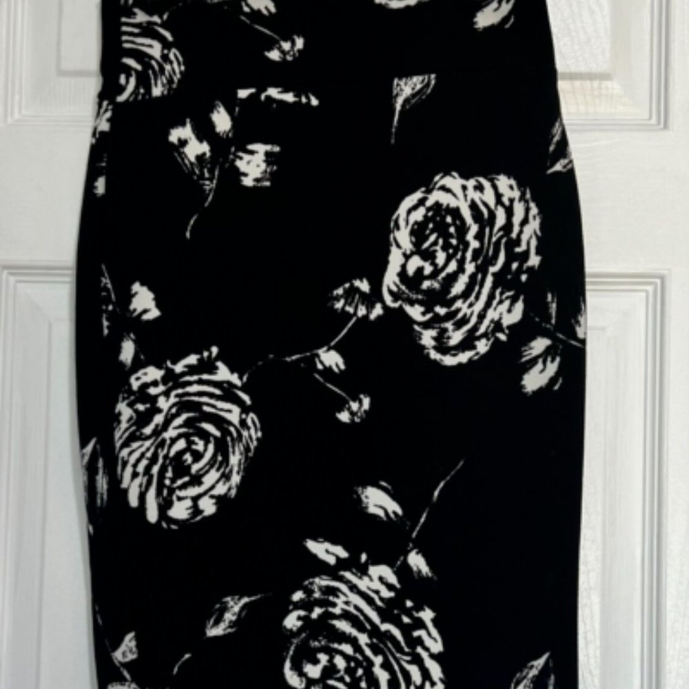Women's UK2LA Skirt Size Medium